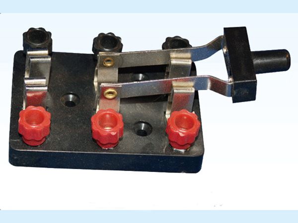 雙dao雙擲開關(guān)